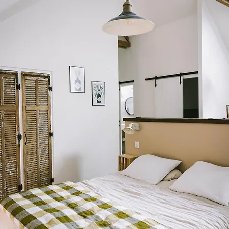 Bed & Breakfast Bel Estiu 4*