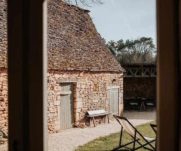 Bel Estiu לינה וארוחת בוקר