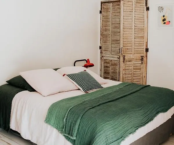 Bel Estiu Bed & Breakfast