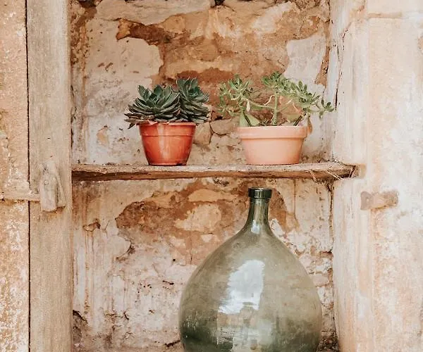 Bel Estiu Bed & Breakfast